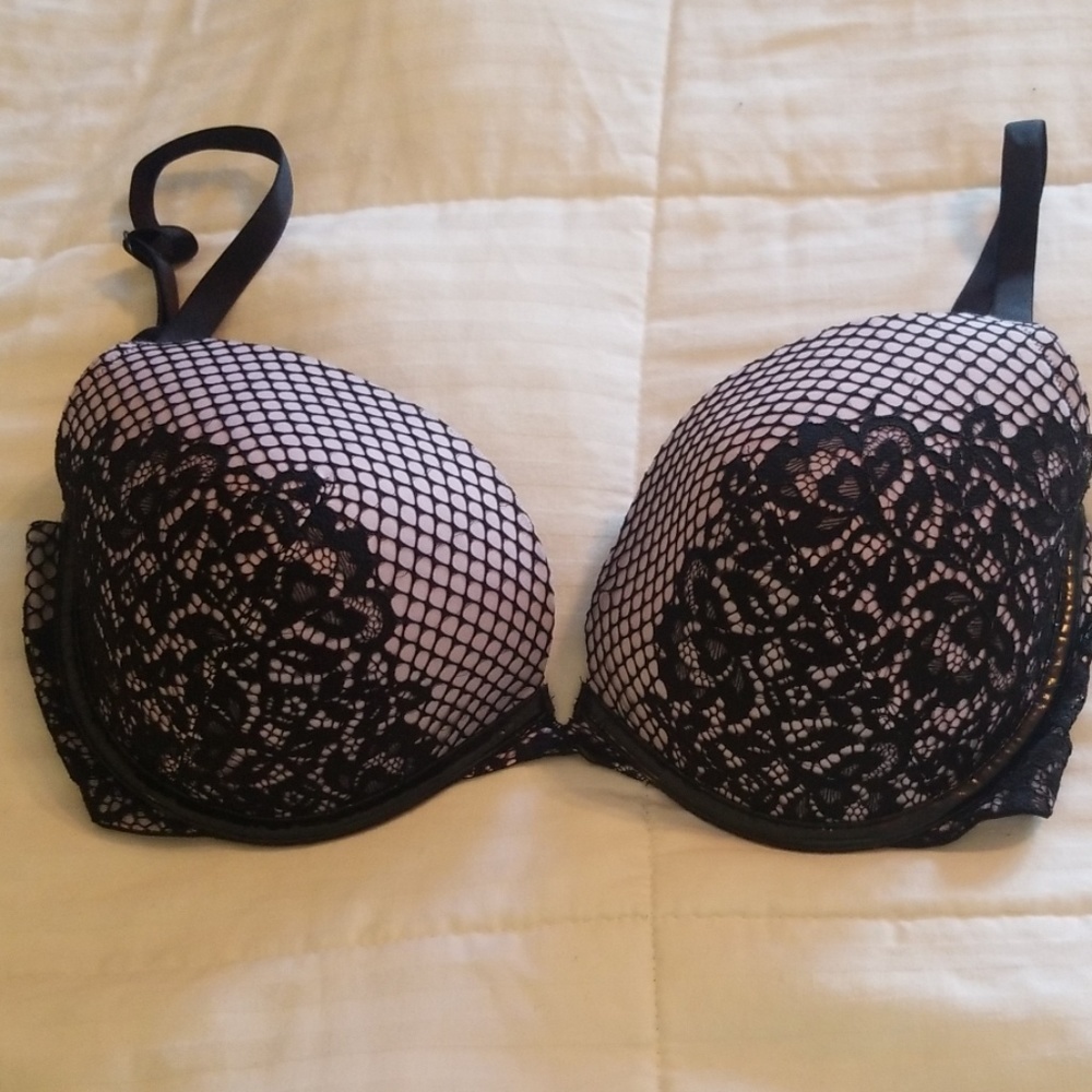 Victoria's secret bra
